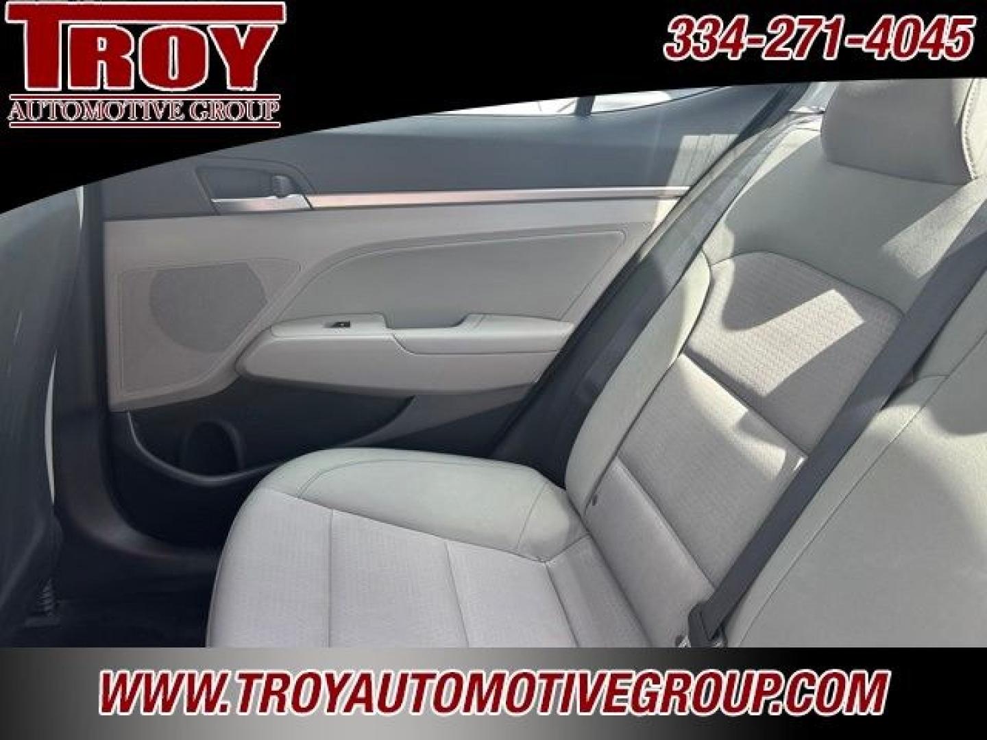 2017 Silver /Gray Hyundai Elantra SE (5NPD84LF5HH) with an 2.0L 4-Cylinder DOHC 16V engine, Automatic transmission, located at 6812 Atlanta Hwy, Montgomery, AL, 36117, (334) 271-4045, 32.382118, -86.178673 - Recent Arrival!<br><br>Silver 2017 Hyundai Elantra SE FWD 2.0L 4-Cylinder DOHC 16V 6-Speed Automatic with Shiftronic<br><br>Financing Available---Top Value for Trades.<br><br>Odometer is 93978 miles below market average! 29/38 City/Highway MPG<br><br><br>Awards:<br> * 2017 KBB.com 10 Most Awarded B- Photo#15