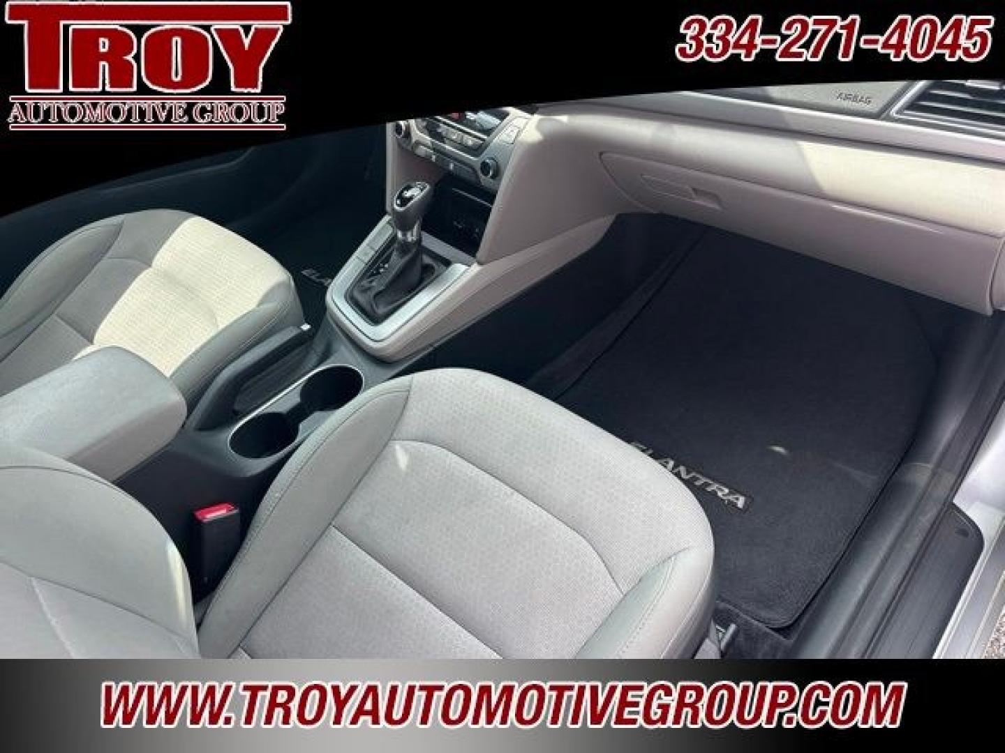 2017 Silver /Gray Hyundai Elantra SE (5NPD84LF5HH) with an 2.0L 4-Cylinder DOHC 16V engine, Automatic transmission, located at 6812 Atlanta Hwy, Montgomery, AL, 36117, (334) 271-4045, 32.382118, -86.178673 - Recent Arrival!<br><br>Silver 2017 Hyundai Elantra SE FWD 2.0L 4-Cylinder DOHC 16V 6-Speed Automatic with Shiftronic<br><br>Financing Available---Top Value for Trades.<br><br>Odometer is 93978 miles below market average! 29/38 City/Highway MPG<br><br><br>Awards:<br> * 2017 KBB.com 10 Most Awarded B- Photo#32