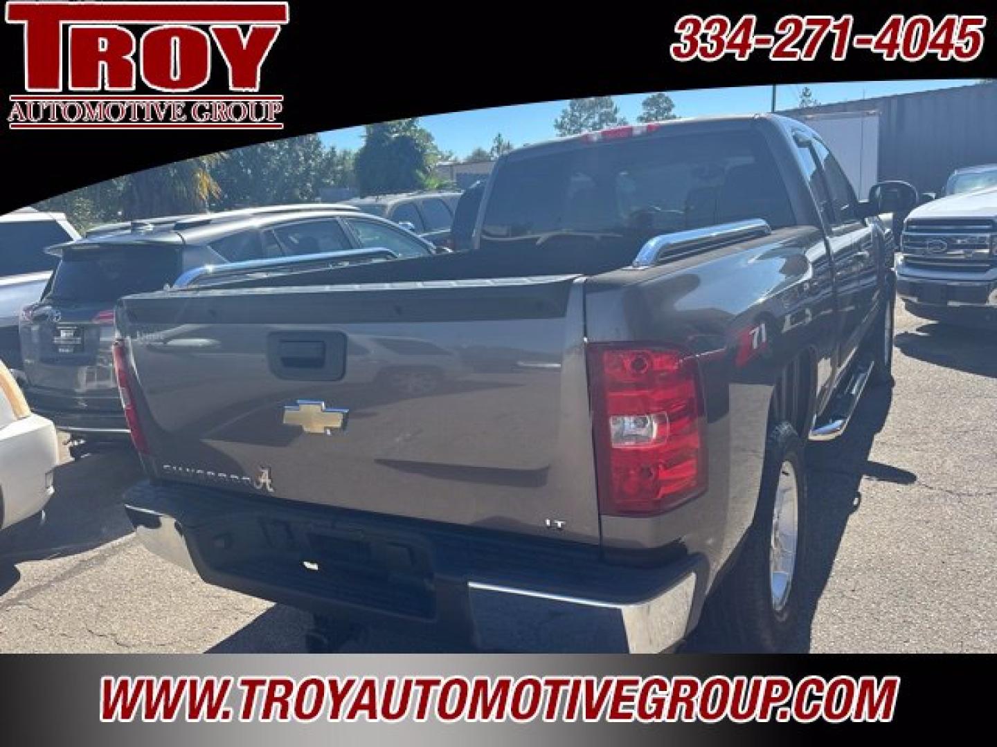 2007 Desert Brown Metallic /Lt Cashmere/Ebony Chevrolet Silverado 1500 LT (2GCEC19J371) with an Vortec 5.3L V8 SFI engine, Automatic transmission, located at 6812 Atlanta Hwy, Montgomery, AL, 36117, (334) 271-4045, 32.382118, -86.178673 - Desert Brown Metallic 2007 Chevrolet Silverado 1500 LT RWD LT1 Vortec 5.3L V8 SFI 4-Speed Automatic with Overdrive<br><br>Financing Available---Top Value for Trades.<br><br><br>Awards:<br> * NACTOY 2007 North American Truck of the Year- Photo#4