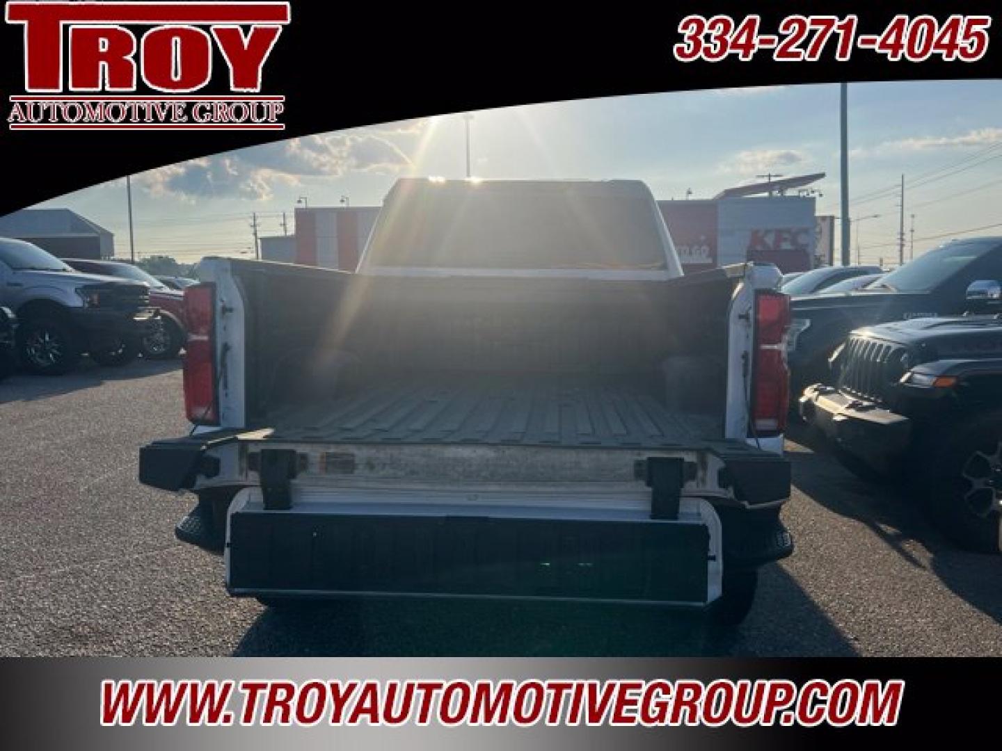 2025 Summit White /Black Chevrolet Silverado 2500HD LTZ Trail Boss (2GC4KPEYXS1) with an Duramax 6.6L V8 Turbodiesel engine, Automatic transmission, located at 6812 Atlanta Hwy, Montgomery, AL, 36117, (334) 271-4045, 32.382118, -86.178673 - 2025' Chevrolet SIlverado 2500HD Trail Boss, Summit White with Ebony Leather Interior, Heads Up Display, Heated and Cooled Seats, Navigation, Factory Sunroof, BOSE Sound System, Multi-Flex Tailgate, 35x12.5x20 Nitto Ridge Grapplers, Spray-In Bedliner. No-Accidents 1-owner Truck. No apologies. Ca- Photo#5