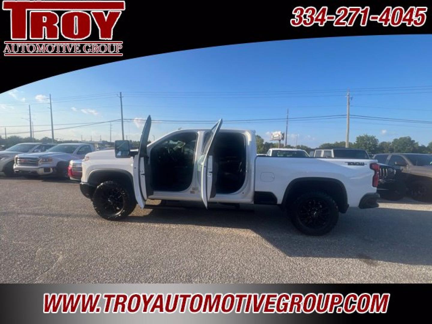 2025 Summit White /Black Chevrolet Silverado 2500HD LTZ Trail Boss (2GC4KPEYXS1) with an Duramax 6.6L V8 Turbodiesel engine, Automatic transmission, located at 6812 Atlanta Hwy, Montgomery, AL, 36117, (334) 271-4045, 32.382118, -86.178673 - 2025' Chevrolet SIlverado 2500HD Trail Boss, Summit White with Ebony Leather Interior, Heads Up Display, Heated and Cooled Seats, Navigation, Factory Sunroof, BOSE Sound System, Multi-Flex Tailgate, 35x12.5x20 Nitto Ridge Grapplers, Spray-In Bedliner. No-Accidents 1-owner Truck. No apologies. Ca- Photo#6