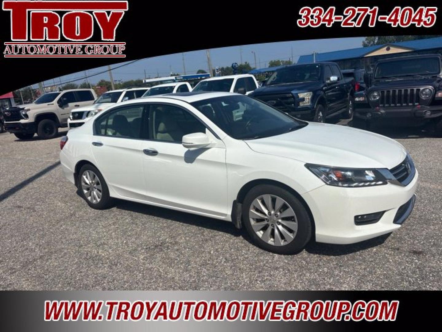 2014 White Orchid Pearl /Parchment Honda Accord EX-L (1HGCR3F89EA) with an 3.5L V6 SOHC i-VTEC 24V engine, Automatic transmission, located at 6812 Atlanta Hwy, Montgomery, AL, 36117, (334) 271-4045, 32.382118, -86.178673 - 1-Owner!!<br>Sunroof!!<br>2-Master Remote Entry Keys!!<br>V6!!- Photo#13
