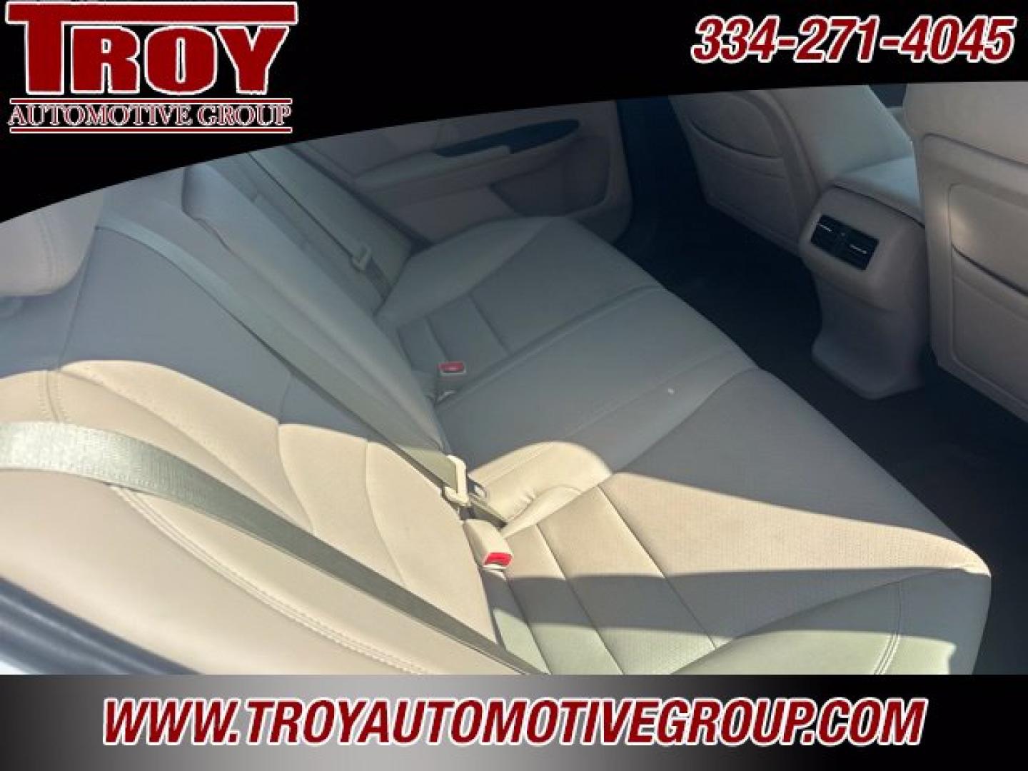 2014 White Orchid Pearl /Parchment Honda Accord EX-L (1HGCR3F89EA) with an 3.5L V6 SOHC i-VTEC 24V engine, Automatic transmission, located at 6812 Atlanta Hwy, Montgomery, AL, 36117, (334) 271-4045, 32.382118, -86.178673 - 1-Owner!!<br>Sunroof!!<br>2-Master Remote Entry Keys!!<br>V6!!- Photo#25
