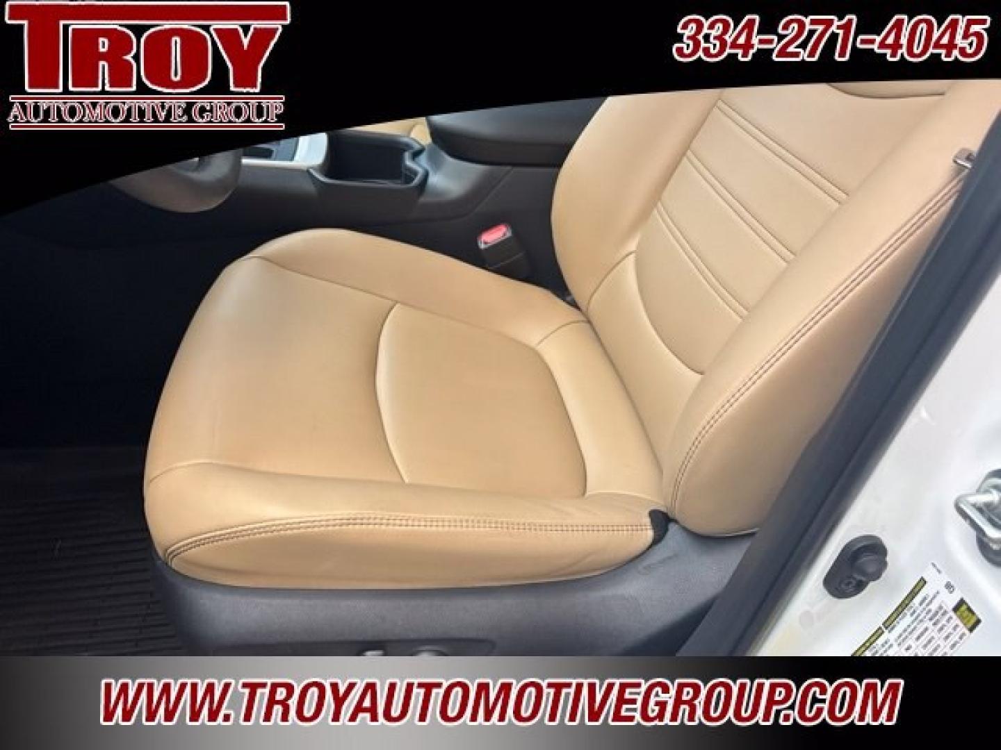 2025 Pearl /Nutmeg Toyota RAV4 XLE Premium (2T3C1RFVXSW) with an 2.5L 4-Cylinder DOHC Dual VVT-i engine, Automatic transmission, located at 6812 Atlanta Hwy, Montgomery, AL, 36117, (334) 271-4045, 32.382118, -86.178673 - 1-Local Owner Trade In!!<br>Sunroof!!<br>Navigation!!<br>2-Master Remote Keys!<br>Like New!- Photo#21