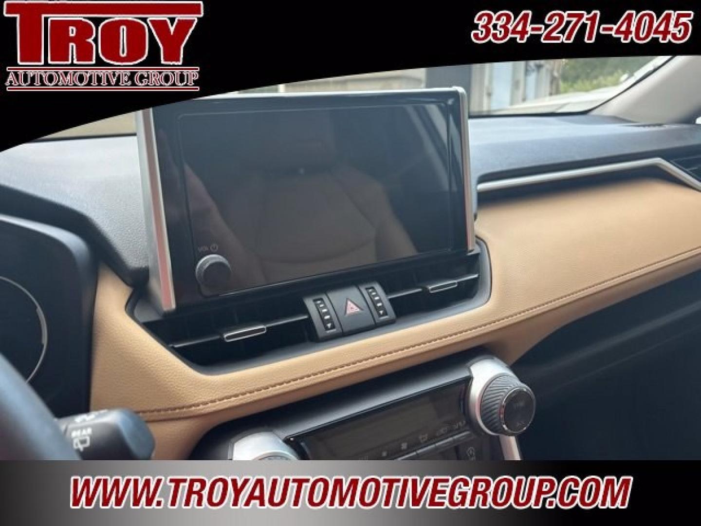 2025 Pearl /Nutmeg Toyota RAV4 XLE Premium (2T3C1RFVXSW) with an 2.5L 4-Cylinder DOHC Dual VVT-i engine, Automatic transmission, located at 6812 Atlanta Hwy, Montgomery, AL, 36117, (334) 271-4045, 32.382118, -86.178673 - 1-Local Owner Trade In!!<br>Sunroof!!<br>Navigation!!<br>2-Master Remote Keys!<br>Like New!- Photo#23