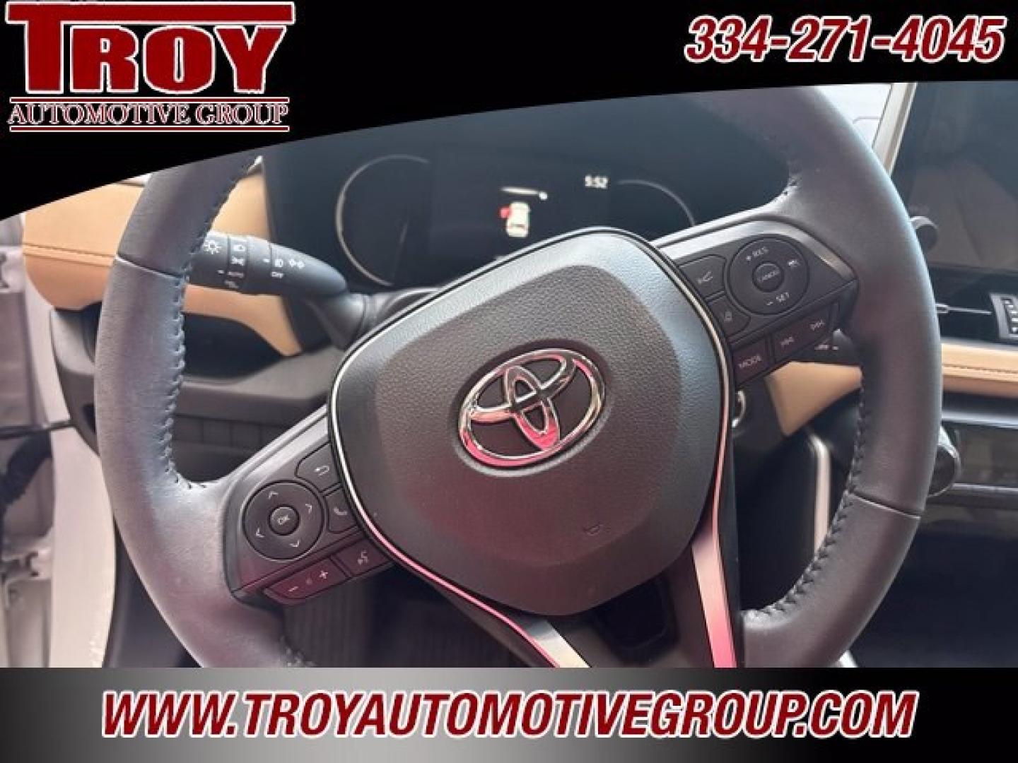 2025 Pearl /Nutmeg Toyota RAV4 XLE Premium (2T3C1RFVXSW) with an 2.5L 4-Cylinder DOHC Dual VVT-i engine, Automatic transmission, located at 6812 Atlanta Hwy, Montgomery, AL, 36117, (334) 271-4045, 32.382118, -86.178673 - 1-Local Owner Trade In!!<br>Sunroof!!<br>Navigation!!<br>2-Master Remote Keys!<br>Like New!- Photo#24