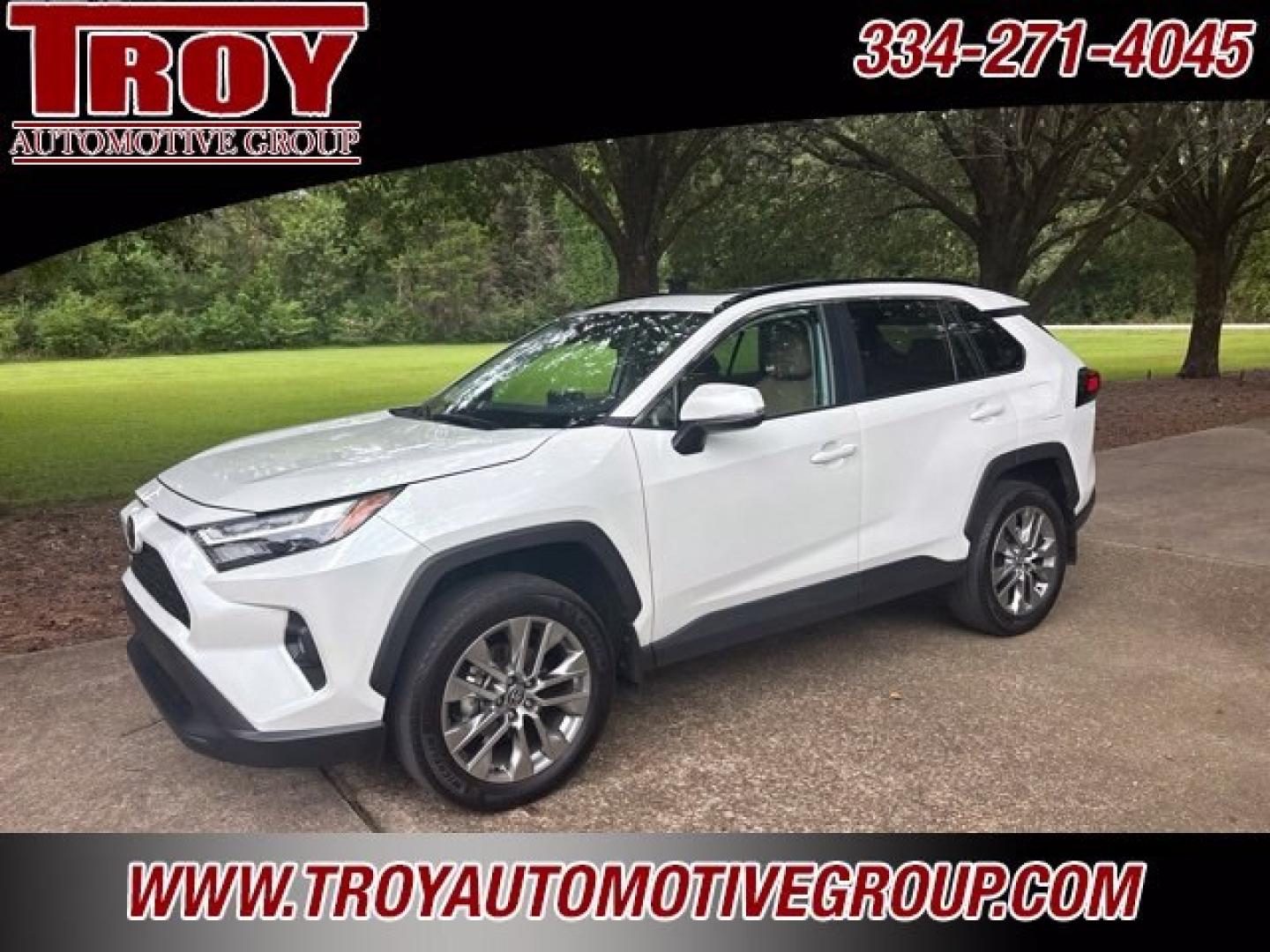 2025 Pearl /Nutmeg Toyota RAV4 XLE Premium (2T3C1RFVXSW) with an 2.5L 4-Cylinder DOHC Dual VVT-i engine, Automatic transmission, located at 6812 Atlanta Hwy, Montgomery, AL, 36117, (334) 271-4045, 32.382118, -86.178673 - 1-Local Owner Trade In!!<br>Sunroof!!<br>Navigation!!<br>2-Master Remote Keys!<br>Like New!- Photo#2