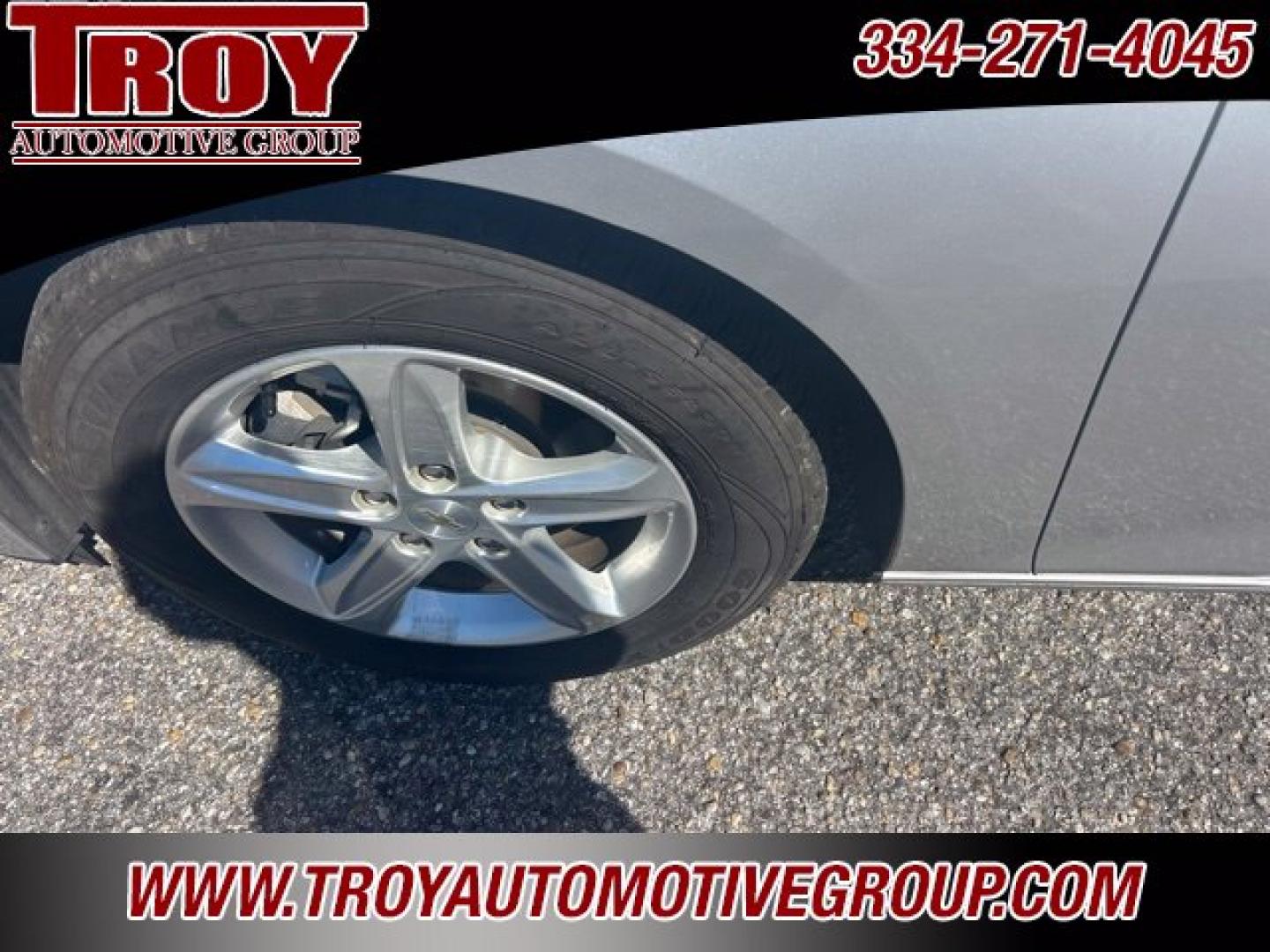 2022 Silver Ice Metallic /Dark Atmosphere/ Medium Ash Gray Chevrolet Malibu LS (1G1ZC5ST0NF) with an 1.5L DOHC engine, CVT transmission, located at 6812 Atlanta Hwy, Montgomery, AL, 36117, (334) 271-4045, 32.382118, -86.178673 - Silver Ice Metallic 2022 Chevrolet Malibu LS FWD 1FL 1.5L DOHC CVT<br><br>Financing Available---Top Value for Trades.<br><br>29/36 City/Highway MPG- Photo#13