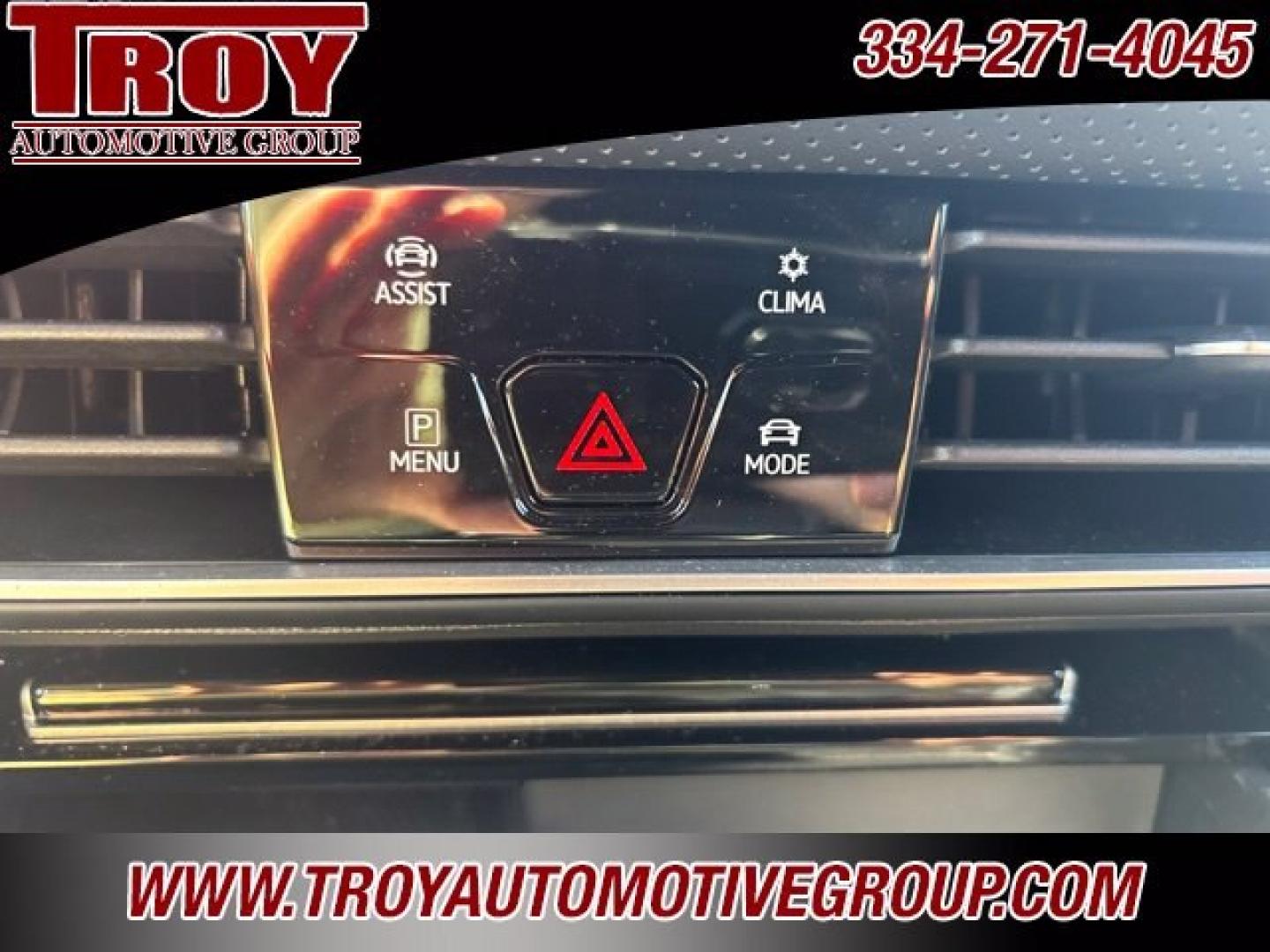 2024 Pure Gray /Titan Black Volkswagen Atlas Cross Sport 2.0T SE w/Technology (1V2JE2CA9RC) with an 2.0L TSI engine, Automatic transmission, located at 6812 Atlanta Hwy, Montgomery, AL, 36117, (334) 271-4045, 32.382118, -86.178673 - Tow Package!<br>1-Owner!!<br>Sunroof<br>Back Up Camera!!<br>Heated/Cooled Seats!!- Photo#55