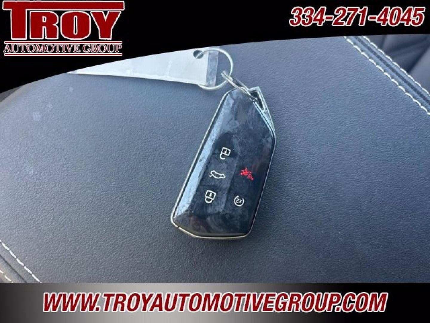 2024 Pure Gray /Titan Black Volkswagen Atlas Cross Sport 2.0T SE w/Technology (1V2JE2CA9RC) with an 2.0L TSI engine, Automatic transmission, located at 6812 Atlanta Hwy, Montgomery, AL, 36117, (334) 271-4045, 32.382118, -86.178673 - Tow Package!<br>1-Owner!!<br>Sunroof<br>Back Up Camera!!<br>Heated/Cooled Seats!!- Photo#57