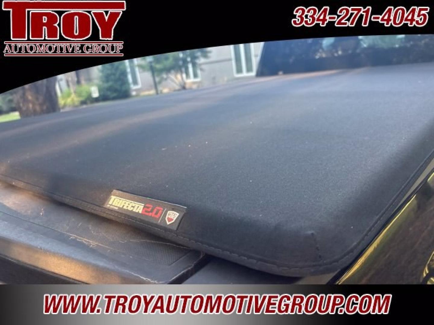 2017 Shadow Black /Medium Earth Gray Ford F-450SD XL (1FT8W4DT2HE) with an Power Stroke 6.7L V8 DI 32V OHV Turbodiesel engine, Automatic transmission, located at 6812 Atlanta Hwy, Montgomery, AL, 36117, (334) 271-4045, 32.382118, -86.178673 - FX4 Package!!<br>2-Master Remote Start Keys!!<br>Back Up Camera!<br>Spray N Bed Liner!!<br>- Photo#11
