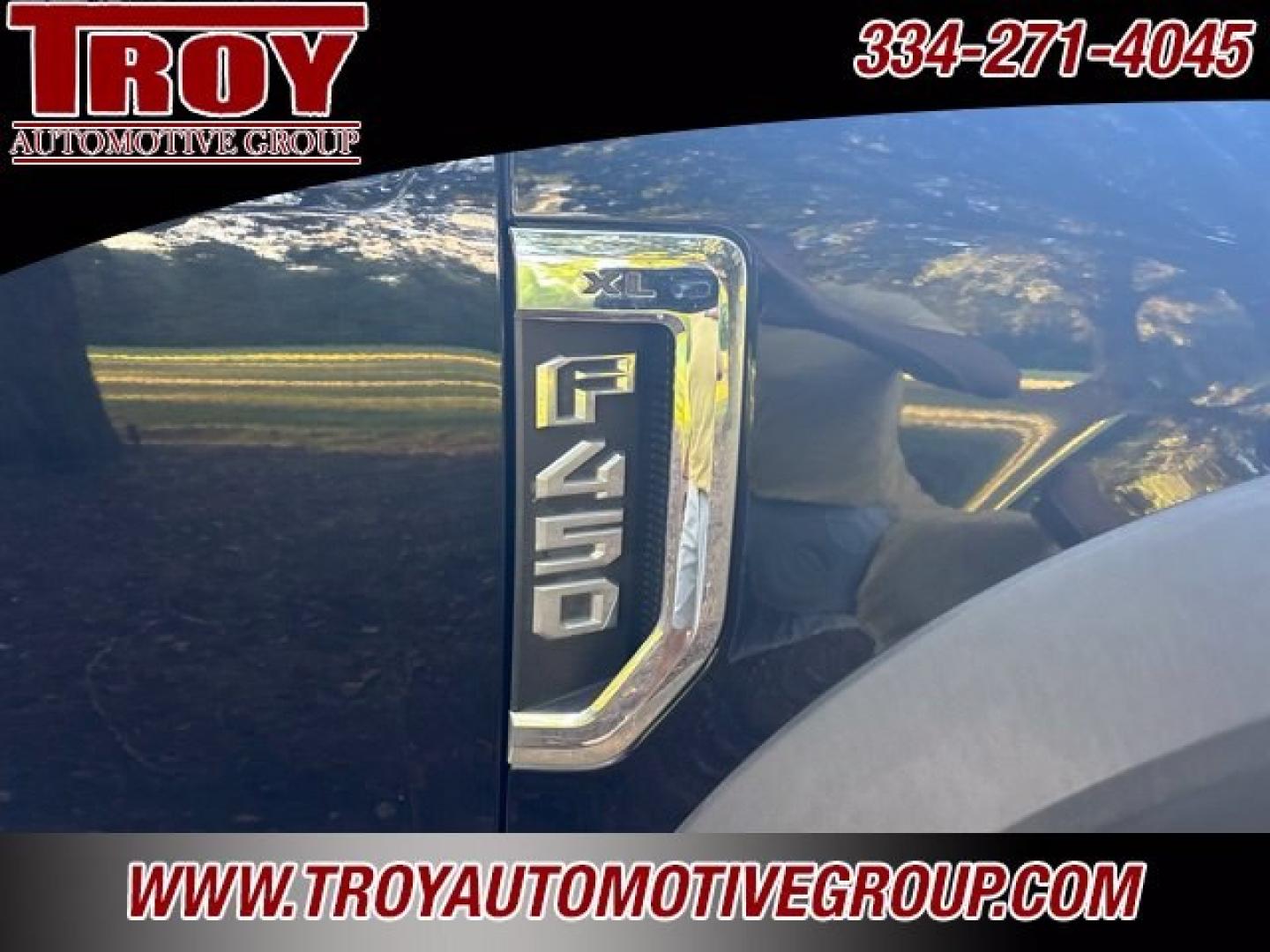 2017 Shadow Black /Medium Earth Gray Ford F-450SD XL (1FT8W4DT2HE) with an Power Stroke 6.7L V8 DI 32V OHV Turbodiesel engine, Automatic transmission, located at 6812 Atlanta Hwy, Montgomery, AL, 36117, (334) 271-4045, 32.382118, -86.178673 - FX4 Package!!<br>2-Master Remote Start Keys!!<br>Back Up Camera!<br>Spray N Bed Liner!!<br>- Photo#18