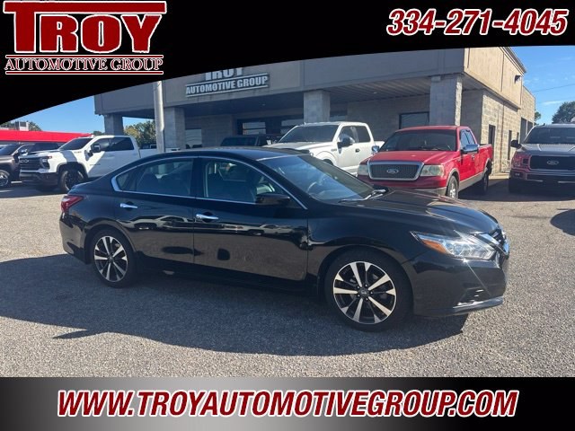 photo of 2016 Nissan Altima 2.5 SR