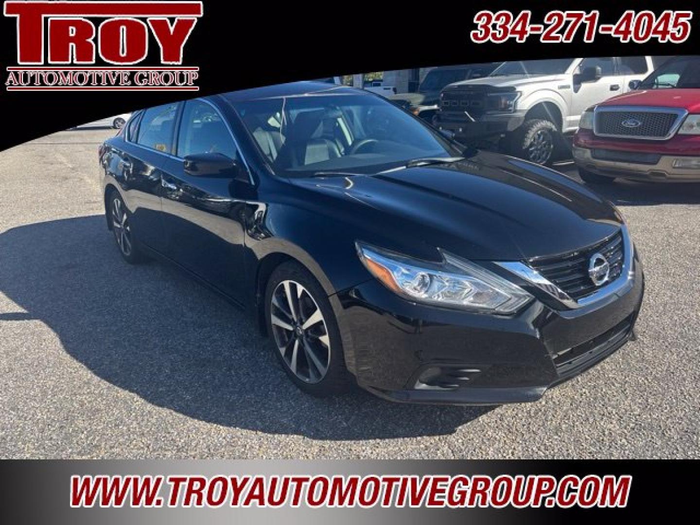 2016 Super Black /Charcoal Nissan Altima 2.5 SR (1N4AL3AP8GC) with an 2.5L 4-Cylinder DOHC 16V engine, CVT transmission, located at 6812 Atlanta Hwy, Montgomery, AL, 36117, (334) 271-4045, 32.382118, -86.178673 - Super Black Clearcoat 2016 Nissan Altima 2.5 SR FWD 2.5L 4-Cylinder DOHC 16V CVT with Xtronic<br><br>Financing Available---Top Value for Trades.<br><br>26/37 City/Highway MPG<br><br><br>Awards:<br> * 2016 KBB.com 10 Best Sedans Under $25,000- Photo#2