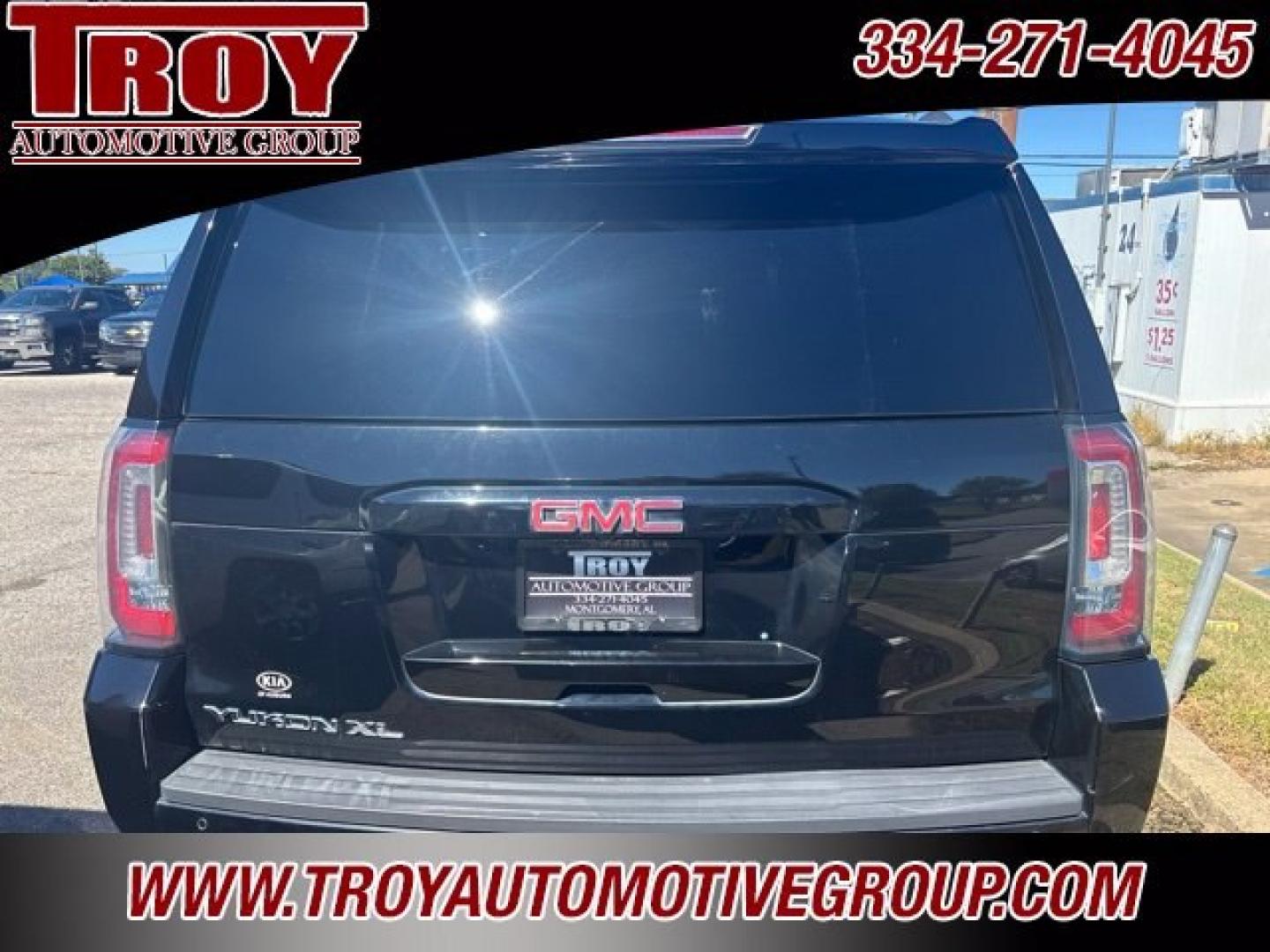 2019 Onyx Black /Cocoa/Dune GMC Yukon XL SLT (1GKS1GKC8KR) with an EcoTec3 5.3L V8 engine, Automatic transmission, located at 6812 Atlanta Hwy, Montgomery, AL, 36117, (334) 271-4045, 32.382118, -86.178673 - Onyx Black 2019 GMC Yukon XL SLT RWD EcoTec3 5.3L V8 6-Speed Automatic Electronic with Overdrive<br><br>Financing Available---Top Value for Trades.- Photo#8