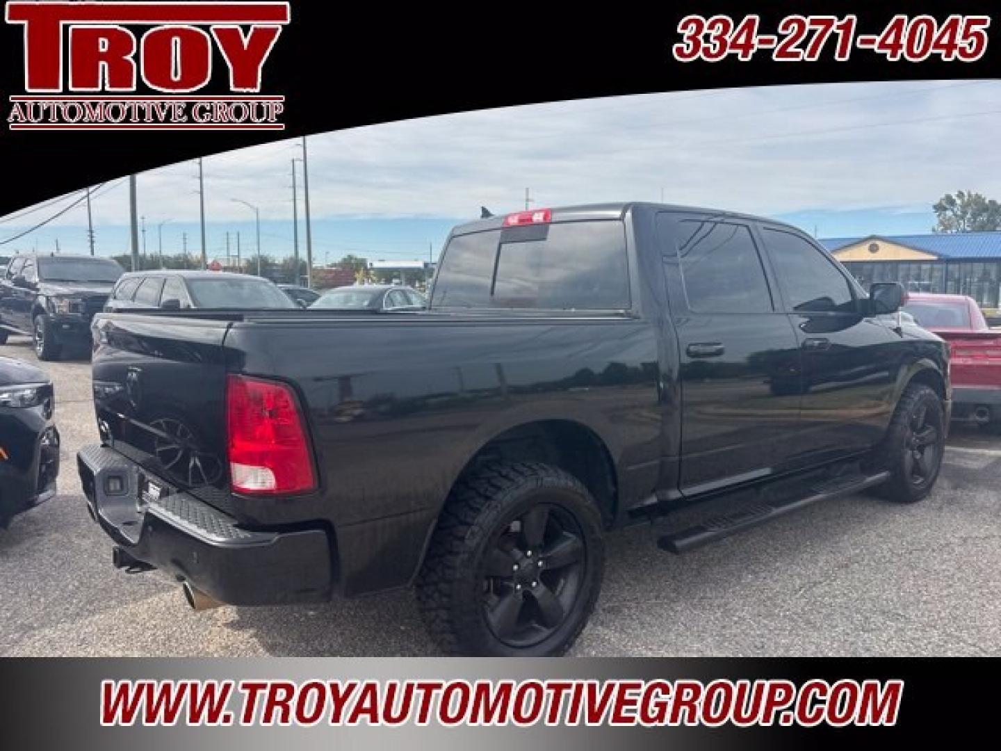 2019 Brilliant Black Crystal Pearlcoat /Diesel Gray/Black Ram 1500 Classic Big Horn (1C6RR7LT9KS) with an HEMI 5.7L V8 Multi Displacement VVT engine, Automatic transmission, located at 6812 Atlanta Hwy, Montgomery, AL, 36117, (334) 271-4045, 32.382118, -86.178673 - Recent Arrival!<br><br>Brilliant Black Crystal Pearlcoat 2019 Ram 1500 Classic Big Horn 4WD HEMI 5.7L V8 Multi Displacement VVT 8-Speed Automatic<br><br>Financing Available---Top Value for Trades.- Photo#9
