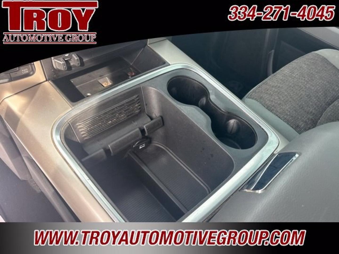 2019 Brilliant Black Crystal Pearlcoat /Diesel Gray/Black Ram 1500 Classic Big Horn (1C6RR7LT9KS) with an HEMI 5.7L V8 Multi Displacement VVT engine, Automatic transmission, located at 6812 Atlanta Hwy, Montgomery, AL, 36117, (334) 271-4045, 32.382118, -86.178673 - Recent Arrival!<br><br>Brilliant Black Crystal Pearlcoat 2019 Ram 1500 Classic Big Horn 4WD HEMI 5.7L V8 Multi Displacement VVT 8-Speed Automatic<br><br>Financing Available---Top Value for Trades.- Photo#47