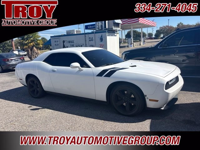 photo of 2013 Dodge Challenger SXT